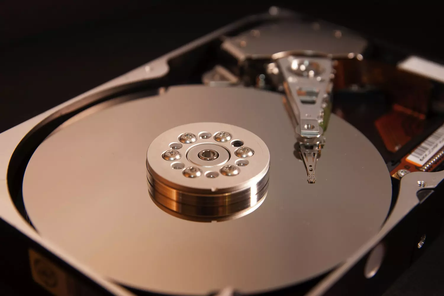 Récupération de données sur disque dur par La Souris Blanche